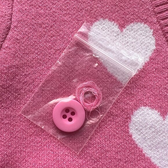 Kaily K Pink Cardigan Sweater w/ White Heart Pattern V-Neck Button Front Size XL - Picture 6 of 8